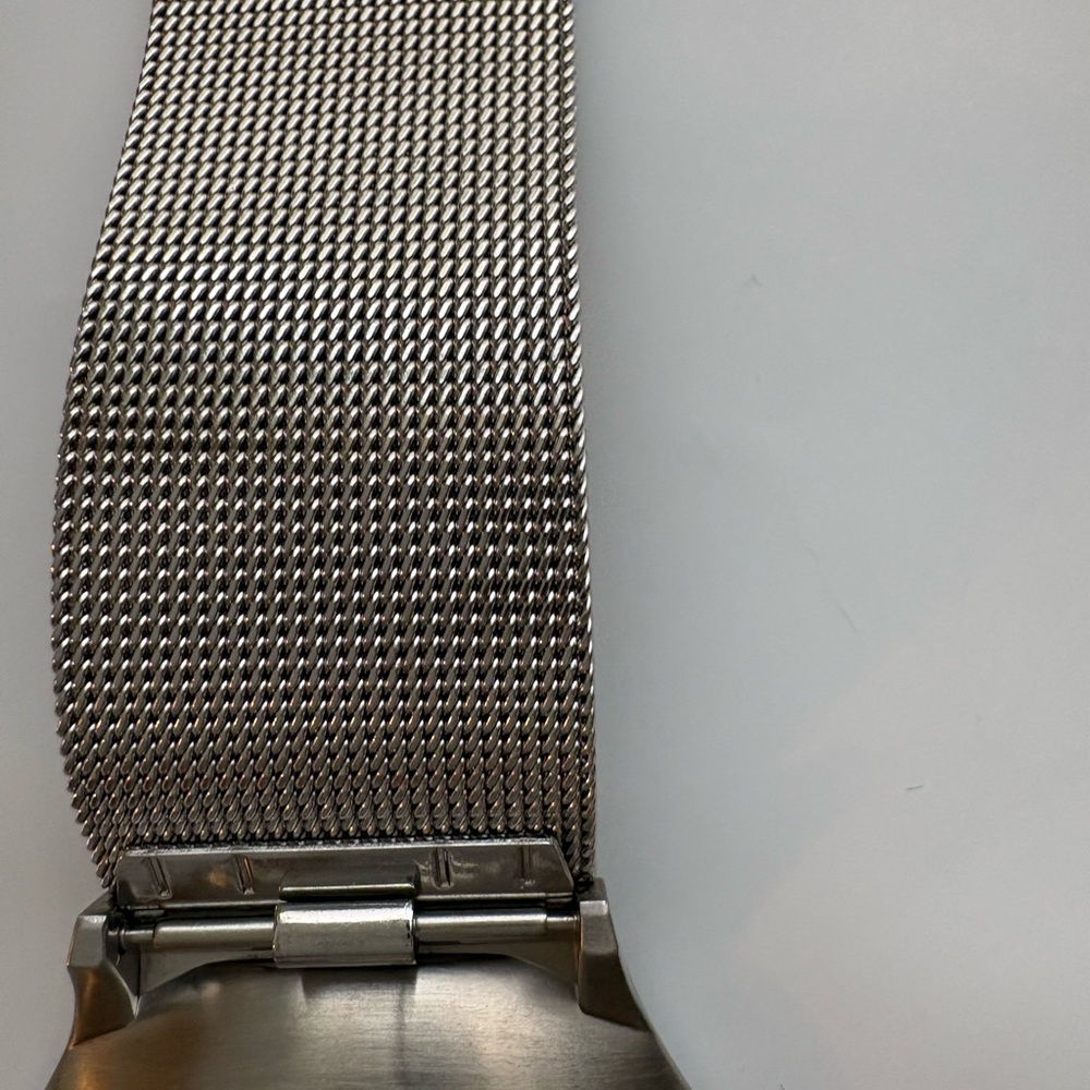 Skagen Stainless Steel Mesh Watch White Dial Date 24-Hour - Picture 9 of 10